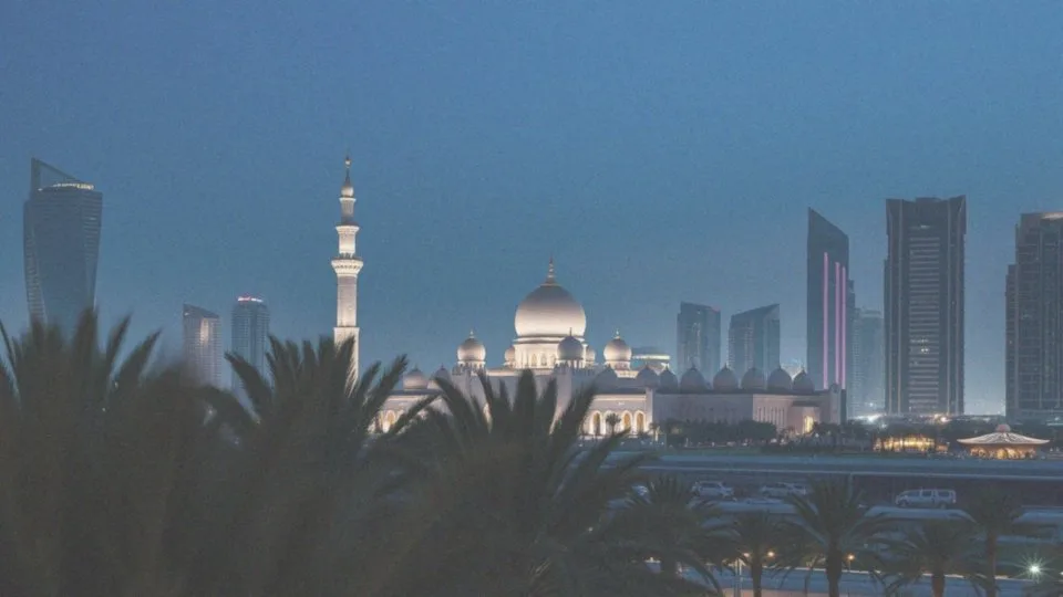 Co to jest Abu Dhabi i jakie ma znaczenie?