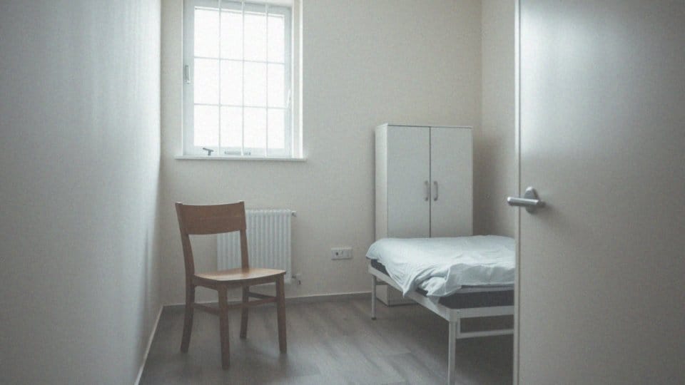 Jakie są prawa pacjenta w kontekście przymusowego leczenia psychiatrycznego?